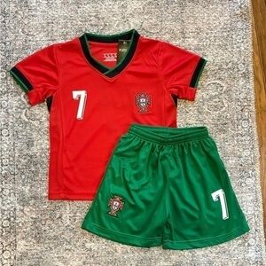Ronaldo Size Large Kids Youth Red Home Soccer Jersey Size 28 Large